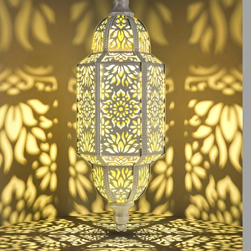 Outdoor Garden Decoration Featuring a Waterproof Metal Solar Light with a Moroccan Design, Perfect for Enhancing Your Courtyard, Porch, Or Backyard.
